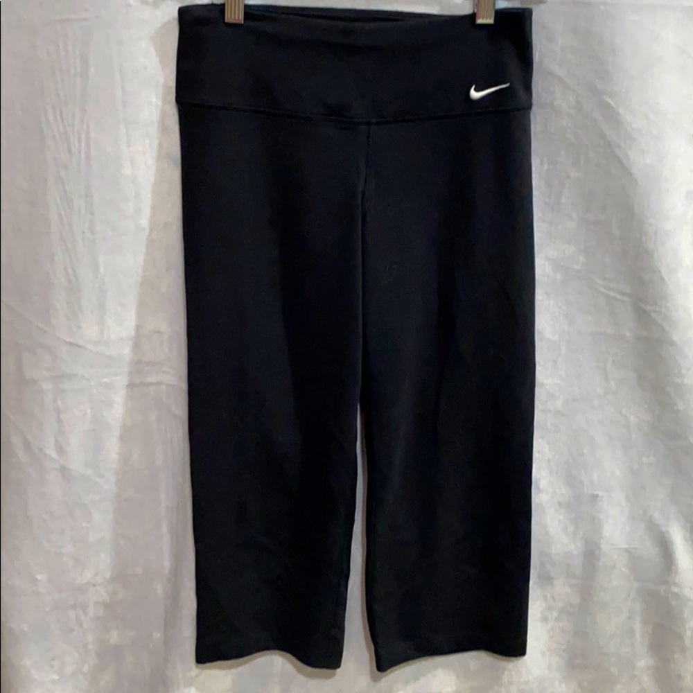 Nike Dri-fit black Capris